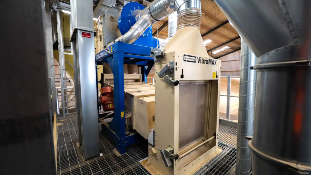 A colour sorter machine