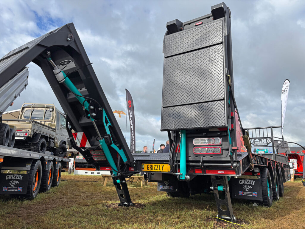 Grizzly Trailers Terra Haul Maxx low loader