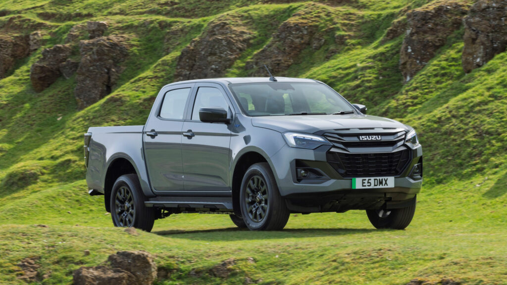 © Isuzu