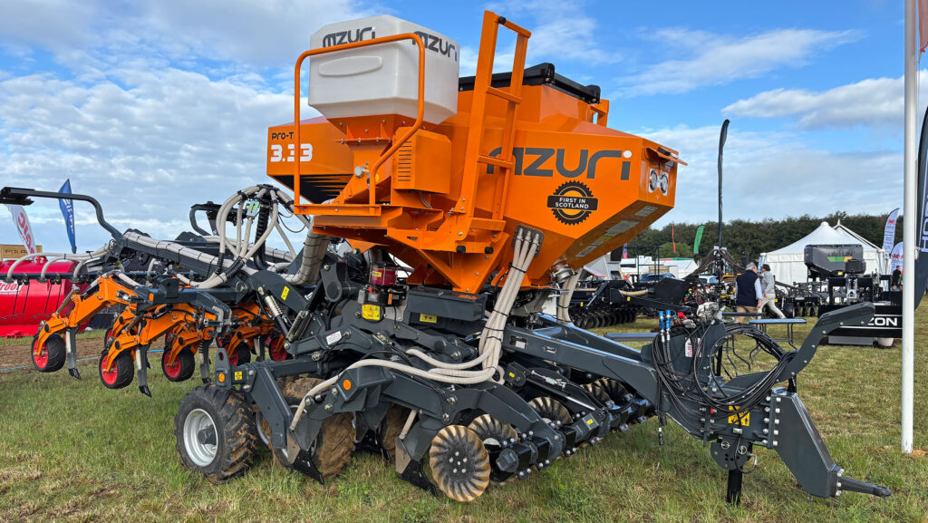 Mzuri Pro-Til 3T © James Andrews
