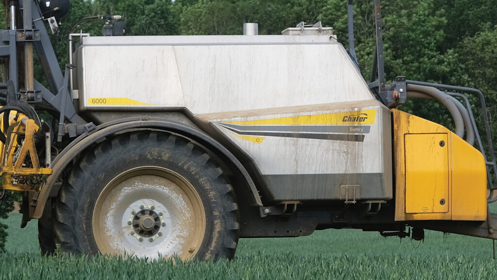 Shaped tank