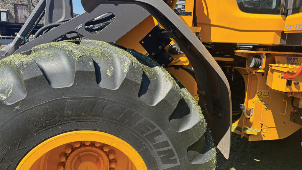 Front mudguards