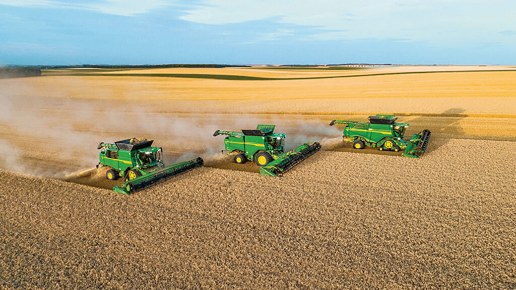 © John Deere