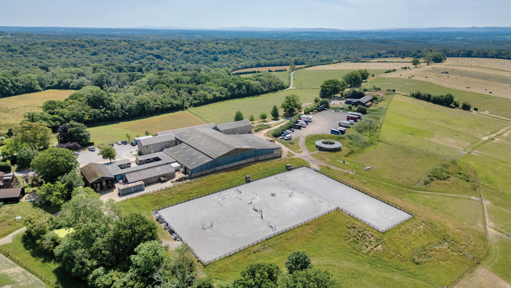 Chelwood Equestrian