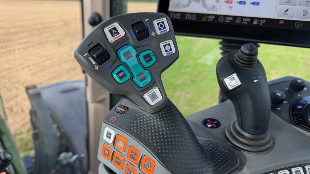 Fendt tractor joystick