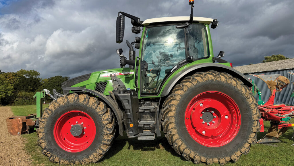 Fendt tractor