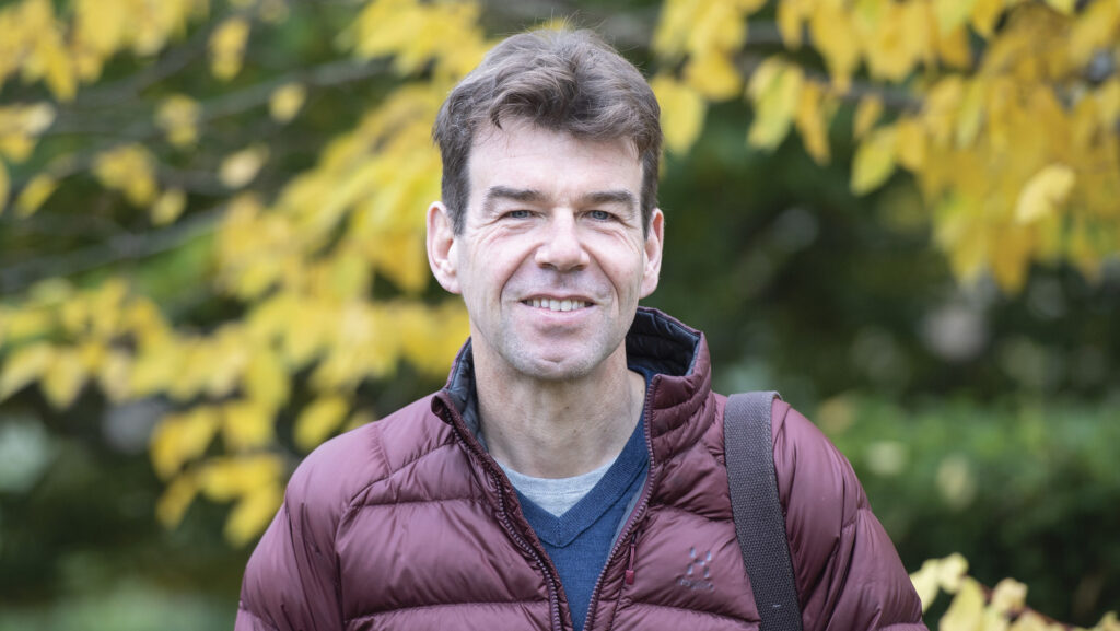 Prof James Bell