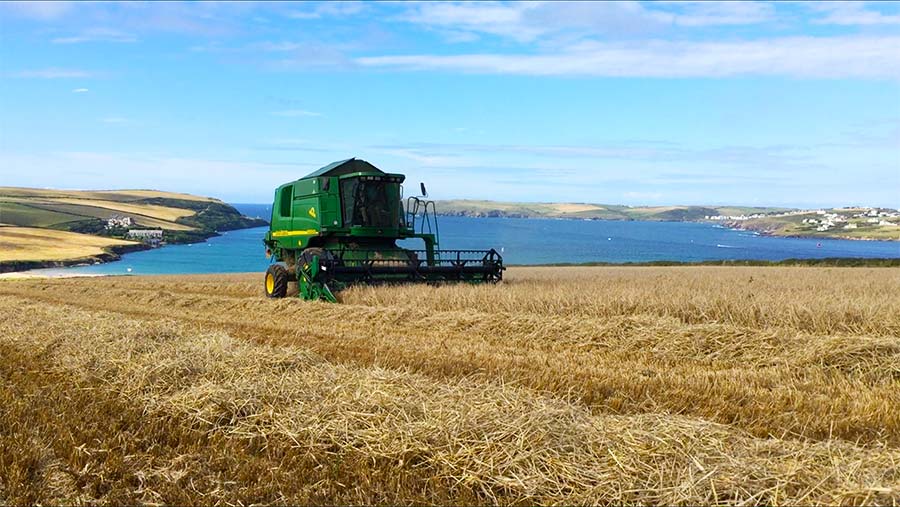 Barley harvest in cornwall © Charlie Watson-Smyth