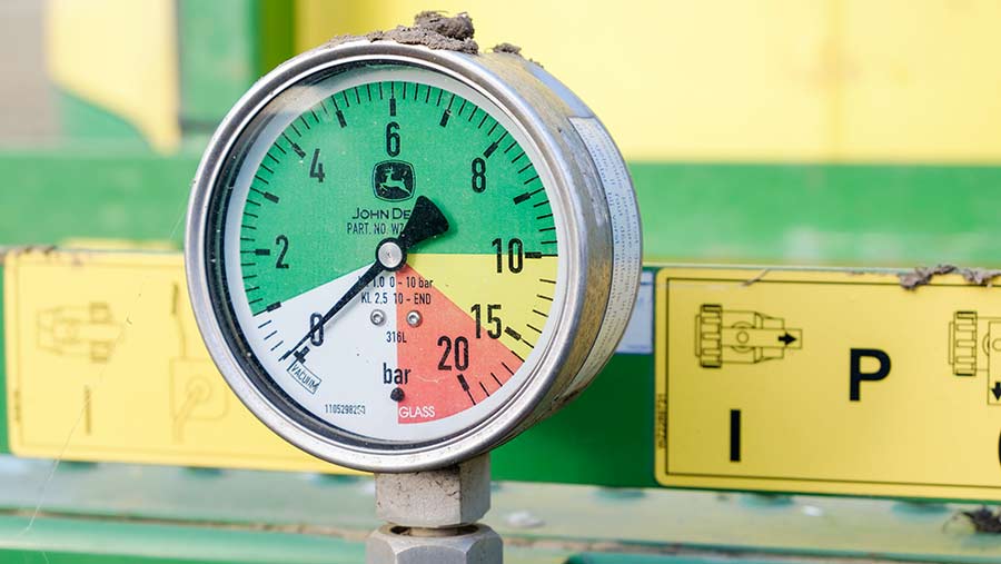 Pressure gauge on a sprayer © Jason Bye