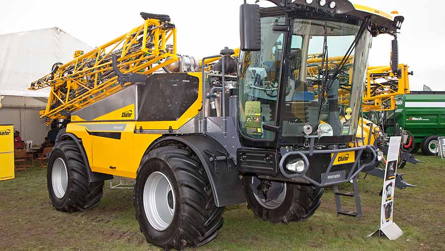 Chafer Interceptor 4000 sprayer