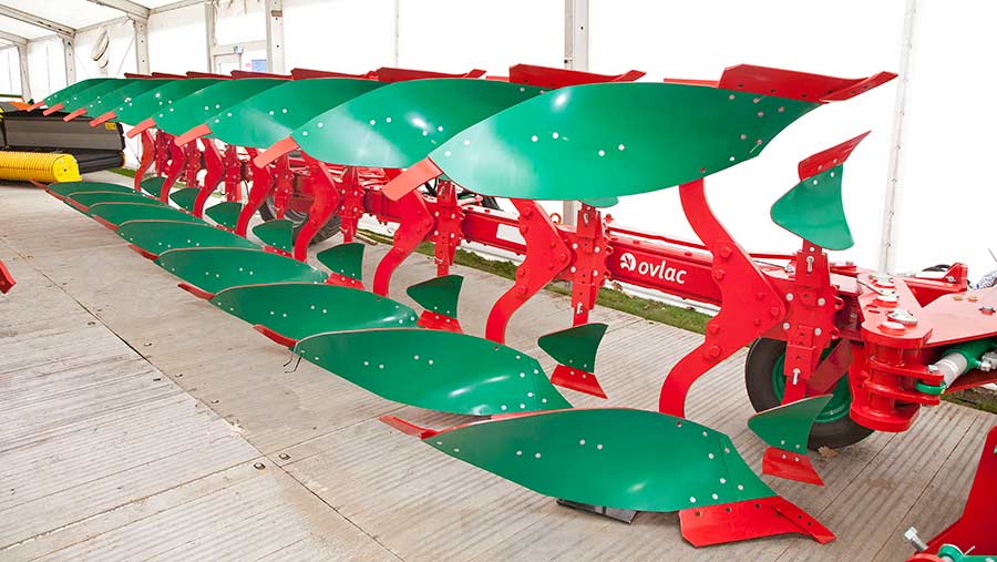 Ovlac 8-furrow plough