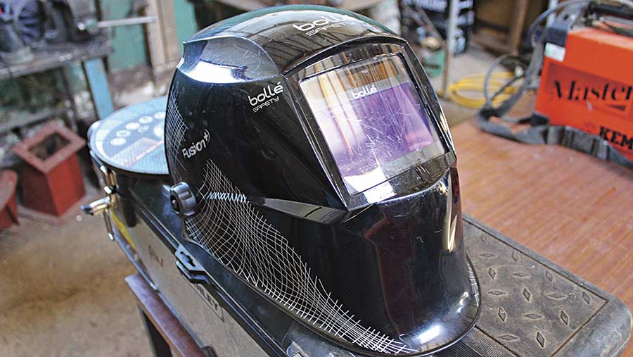 Quality welding mask