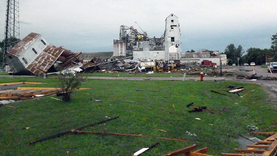 Farmer Focus: Kansas town hit by triple tornado attack - Farmers Weekly