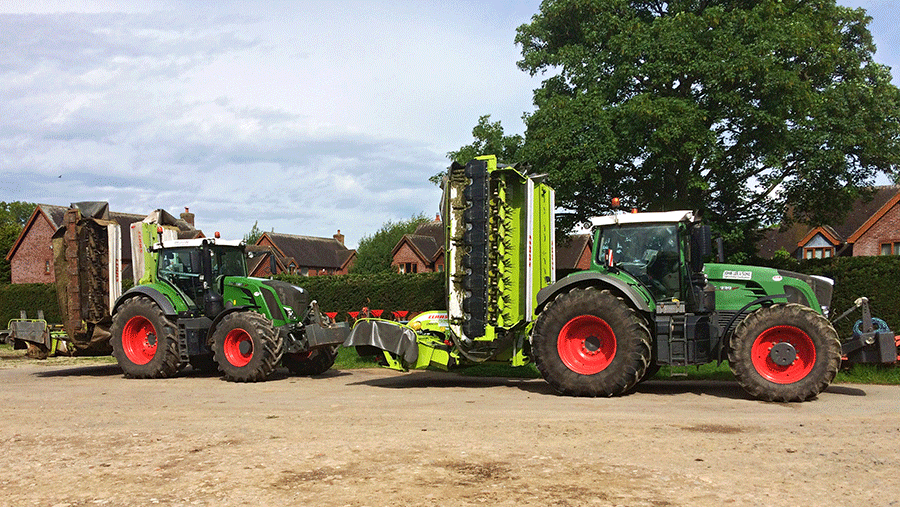 Fendt 828 and 939