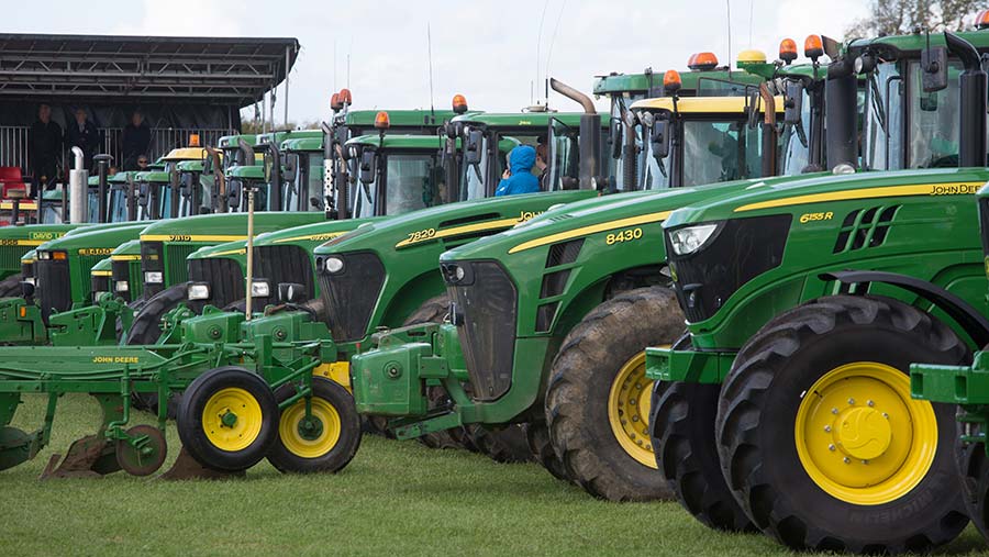 John Deere tractor line up © Tim Scrivener