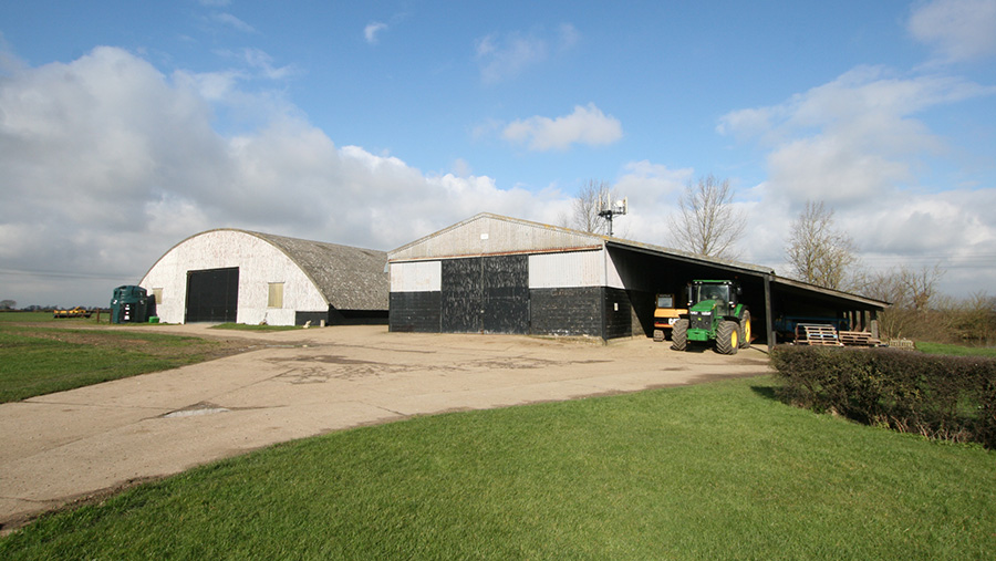 Lashley Hall and Glebe Farms, Great Dunmow, Esse