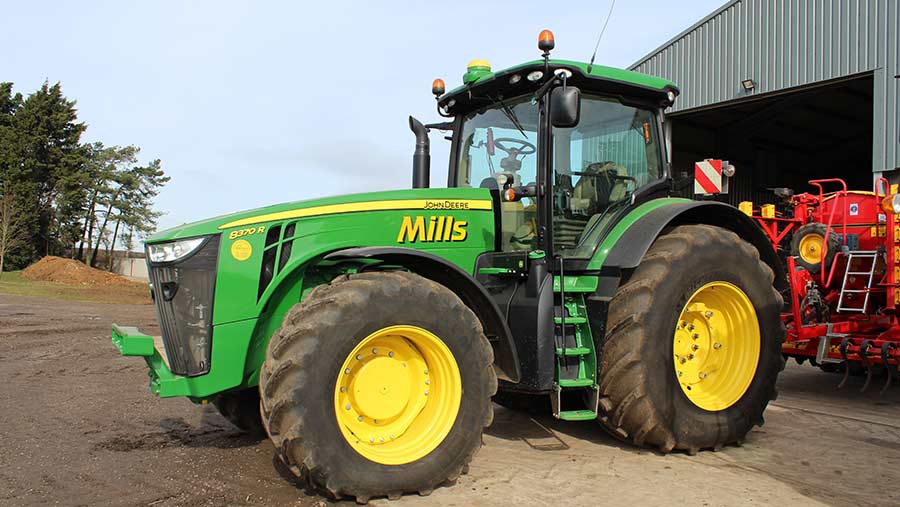 John Deere 8370R tractor