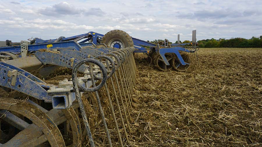 Koeckerling drill tines