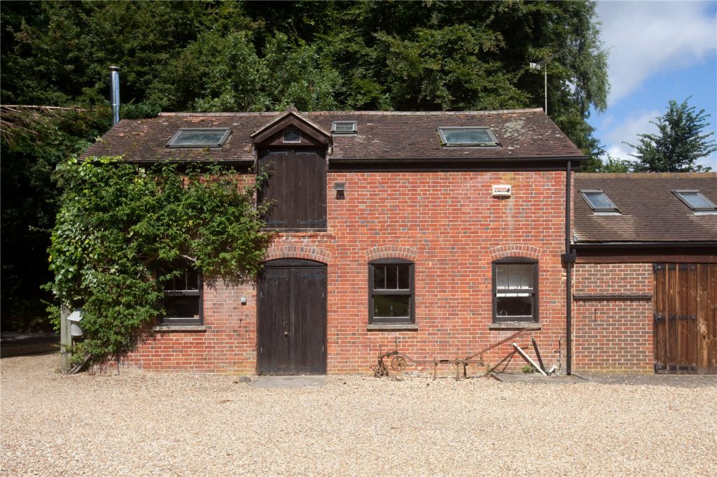 Rockstead Farm, Rockbourne, Fordingbridge, Hampshire, SP6 3PW Property