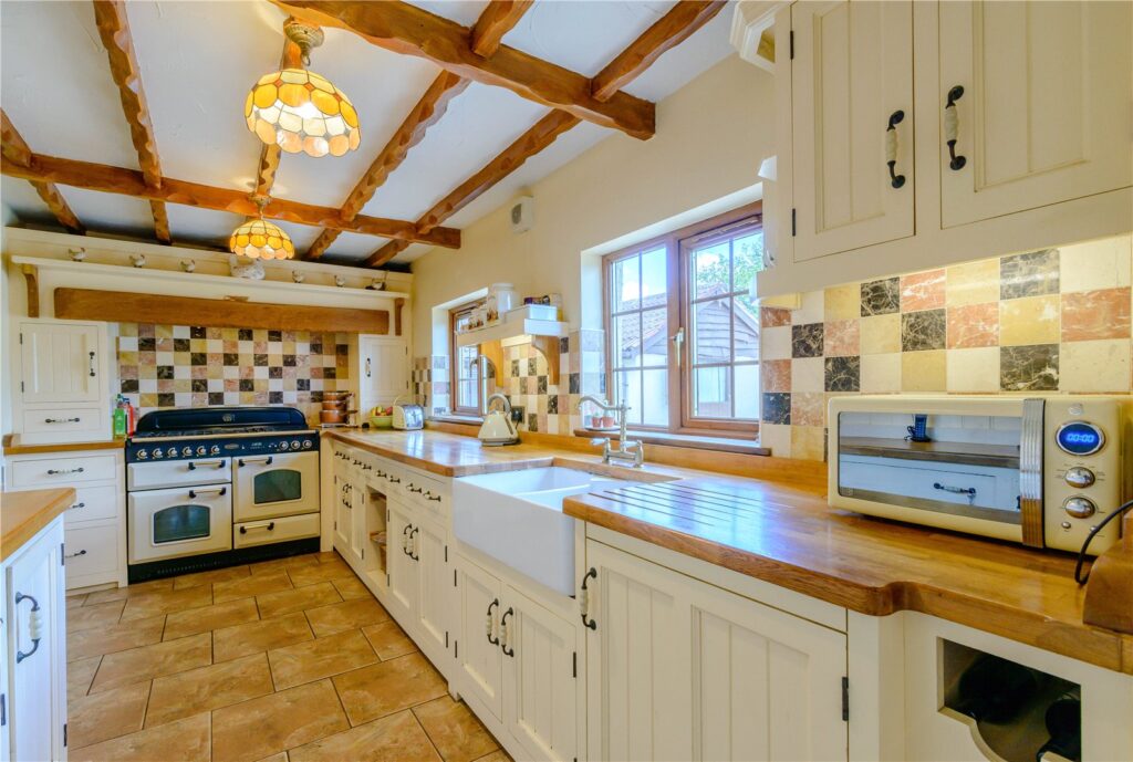 Barmston Farm, Woodmansey, Beverley, Yorkshire, HU17 0TP Property