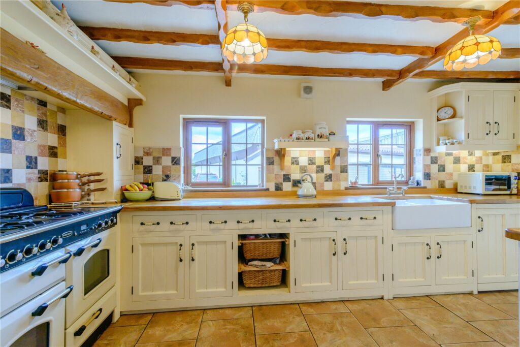 Barmston Farm, Woodmansey, Beverley, Yorkshire, HU17 0TP Property