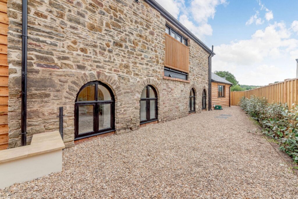 Shillingford, Tiverton, Devon Property