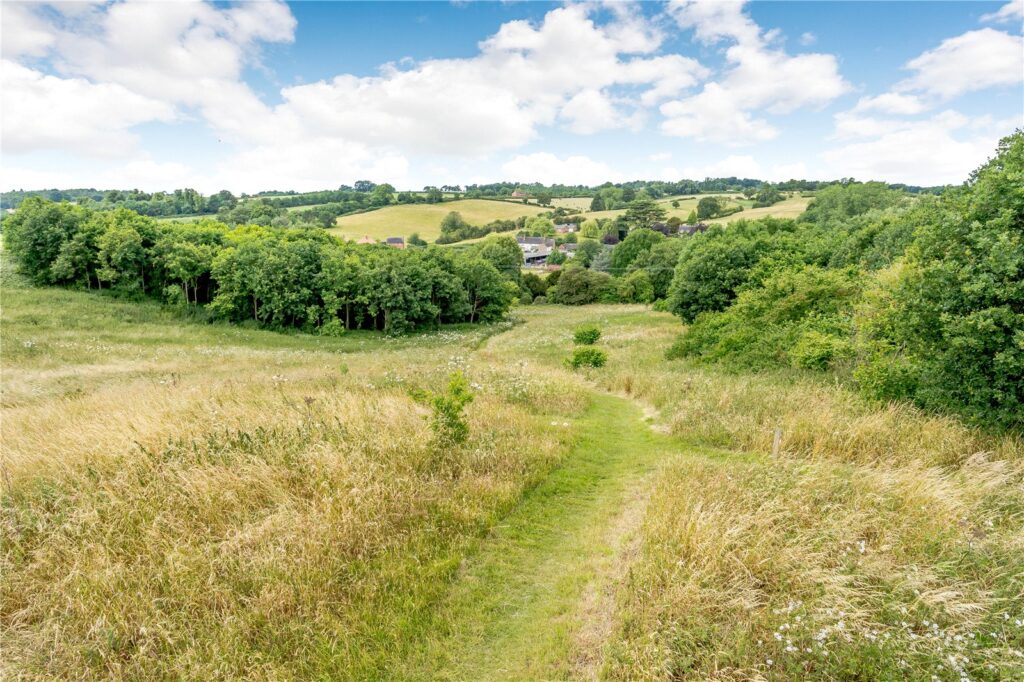 Pool Green Woods, Tatenhill, BurtonOnTrent, Staffordshire, DE13 9SH