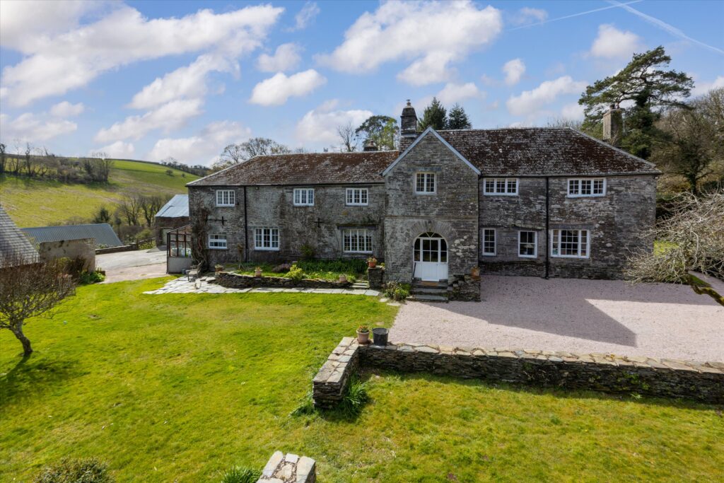 Halwell, Totnes, Devon, TQ9 Property