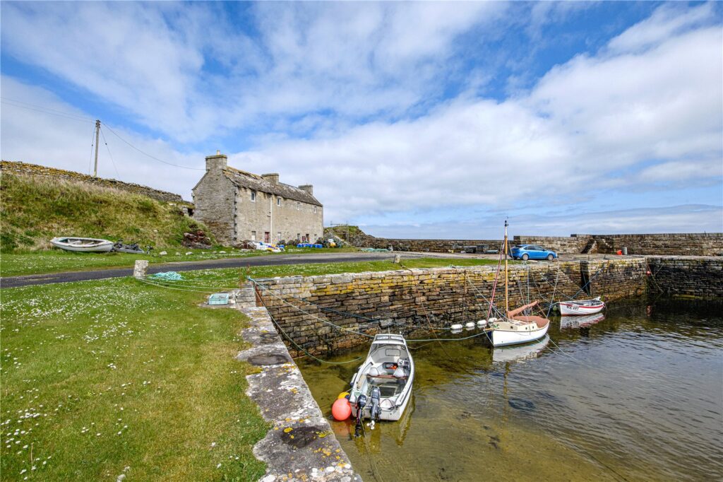 Sandside Harbour, Reay, Thurso, Caithness, KW14 7RN Property