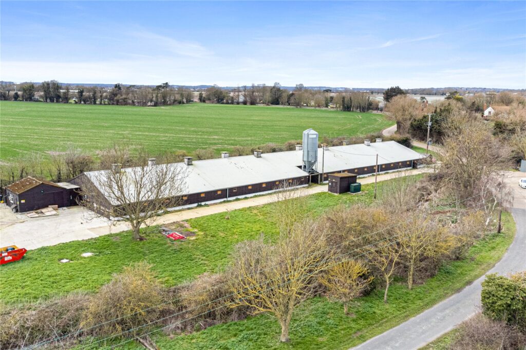 Hampton Barns Farm, Stambridge, Rochford, Essex, SS4 2AR Property
