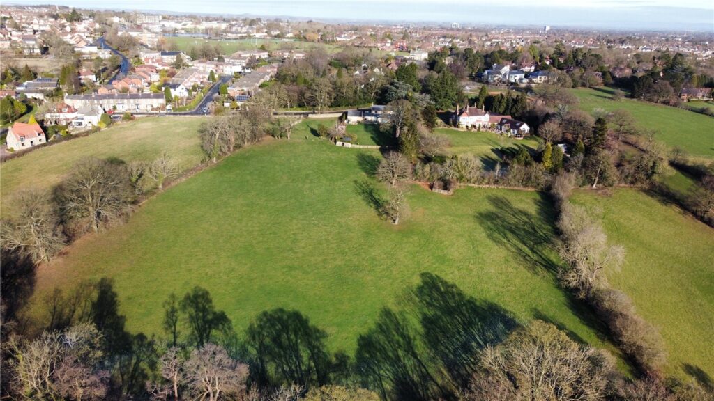 Rossett Green Lane, Harrogate, North Yorkshire, HG2 9LQ Property