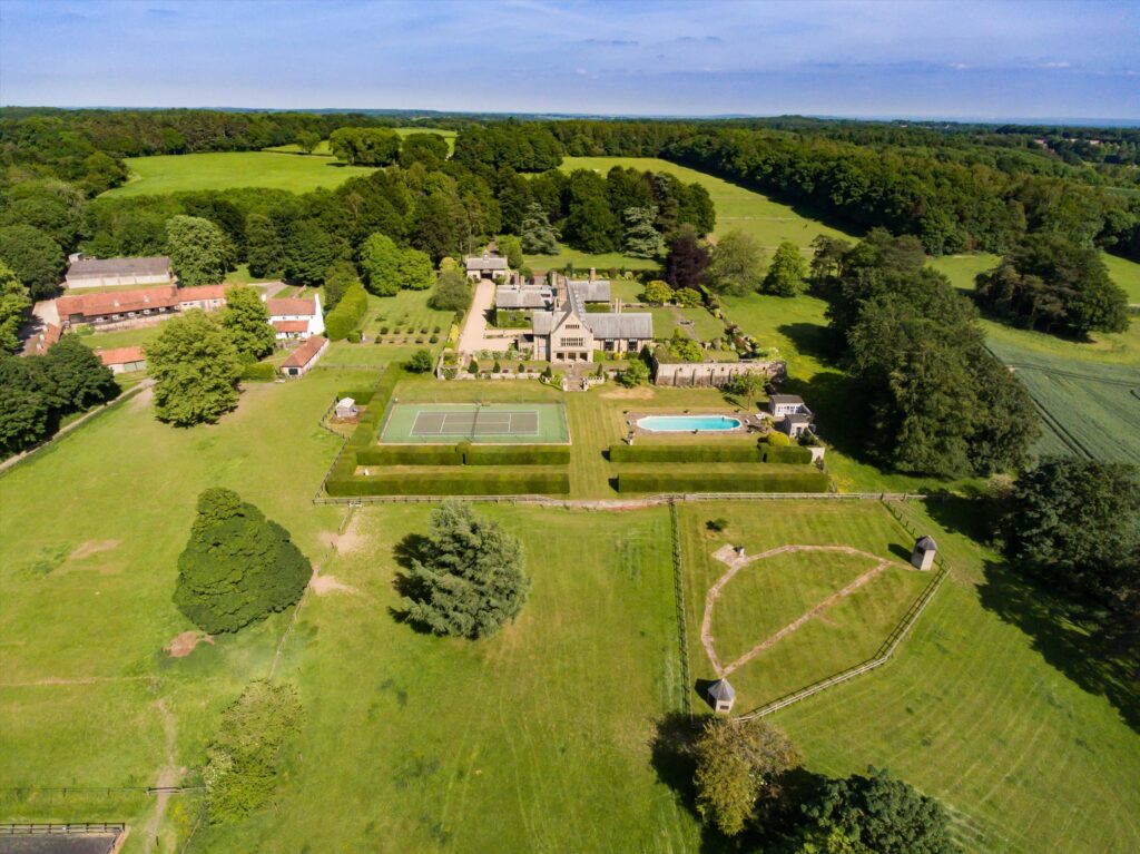 Nettlebed, Henley-on-Thames, Oxfordshire, RG9 - Property