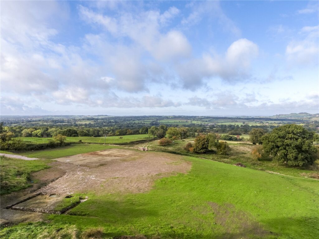Farm, Bruton, Somerset, BA10 0JZ Property