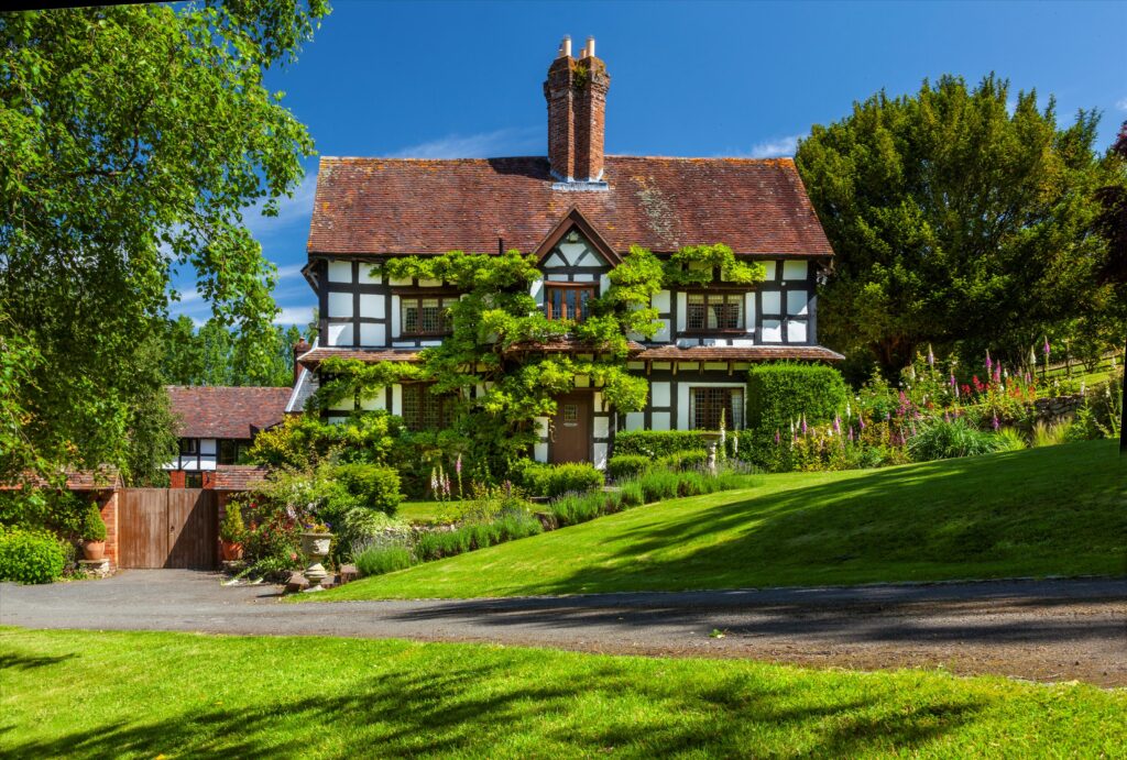 Crews Hill, Alfrick, Worcester, Worcestershire, WR6. Property