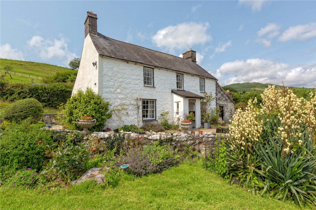 Pennal, Machynlleth, Gwynedd, SY20 9DY Property