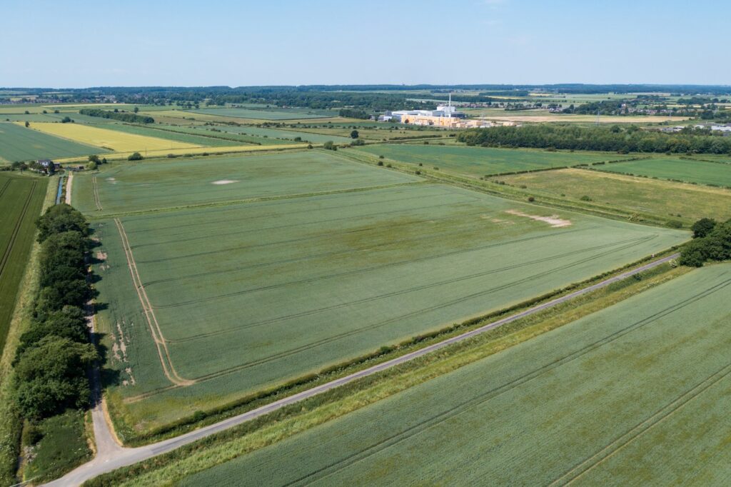 Cadney, Brigg Property