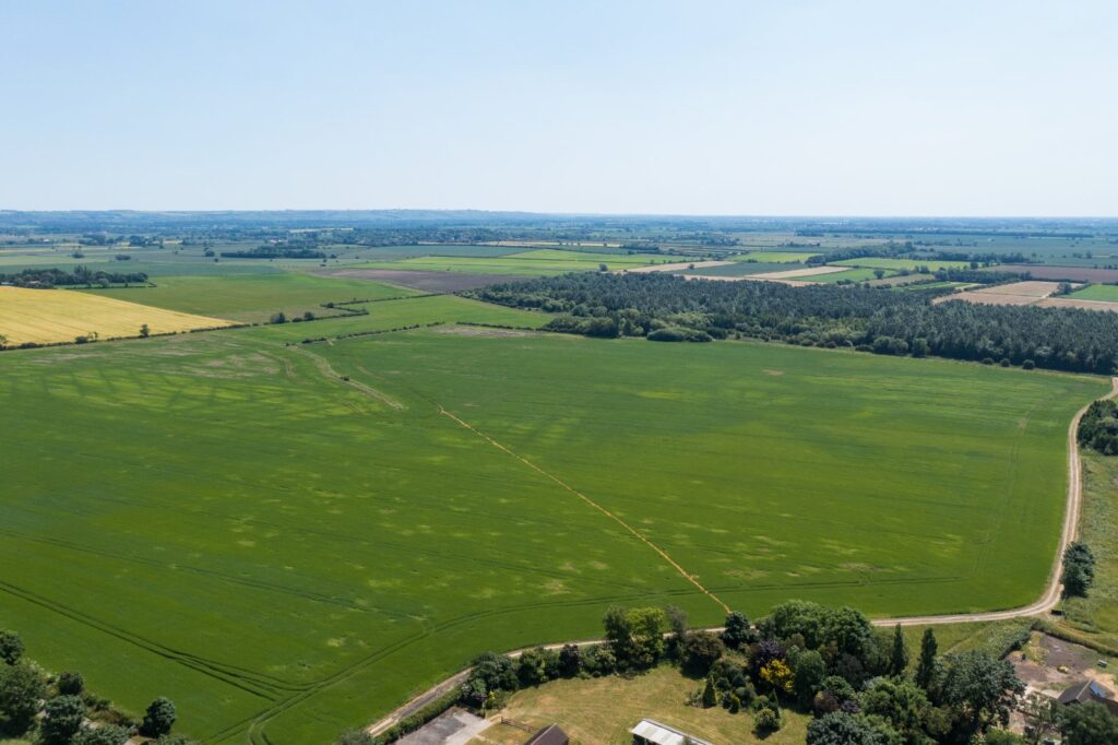 Cadney, Brigg Property