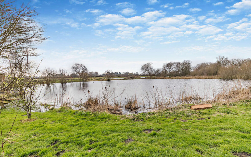 Blyton Carr, Gainsborough, Lincolnshire, DN21 3ES Property