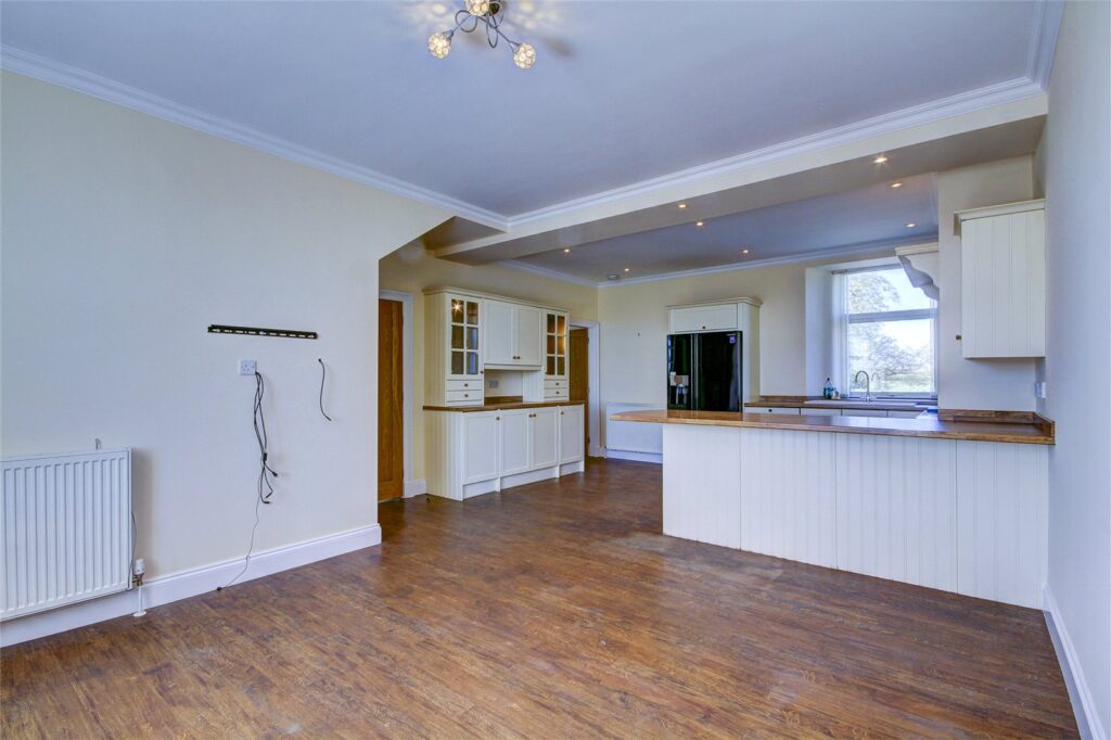 Gatehead, Kilmarnock, Ayrshire, KA2 0BU Property