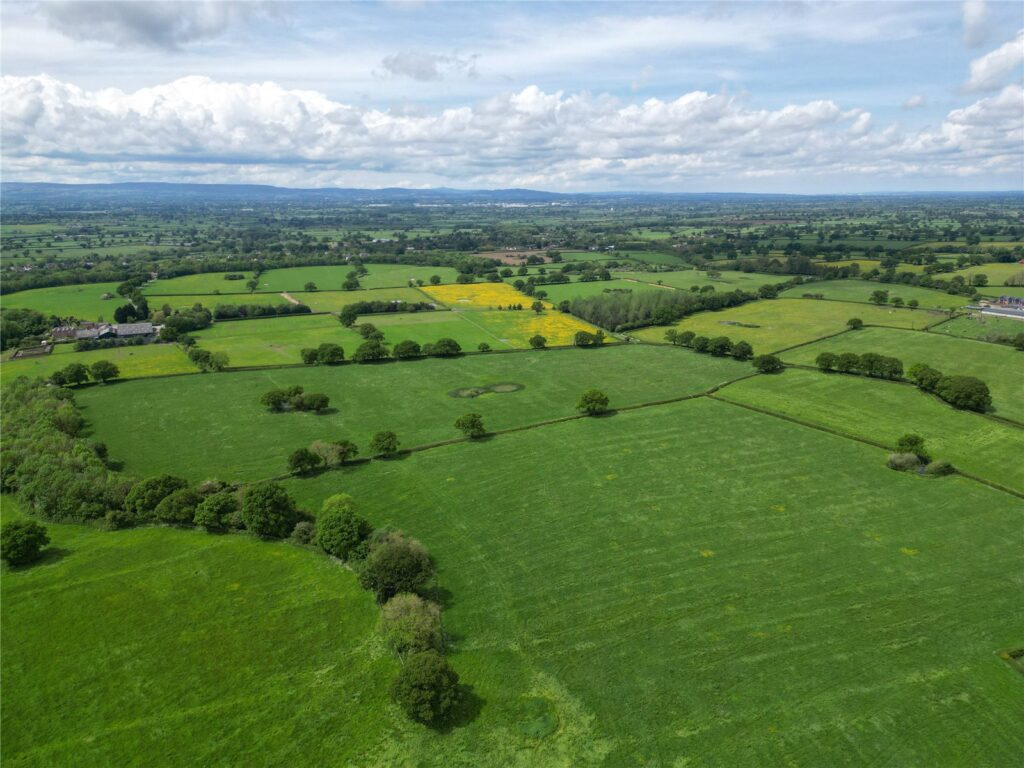 Oldcastle, Malpas, Cheshire, SY14 7BE Property