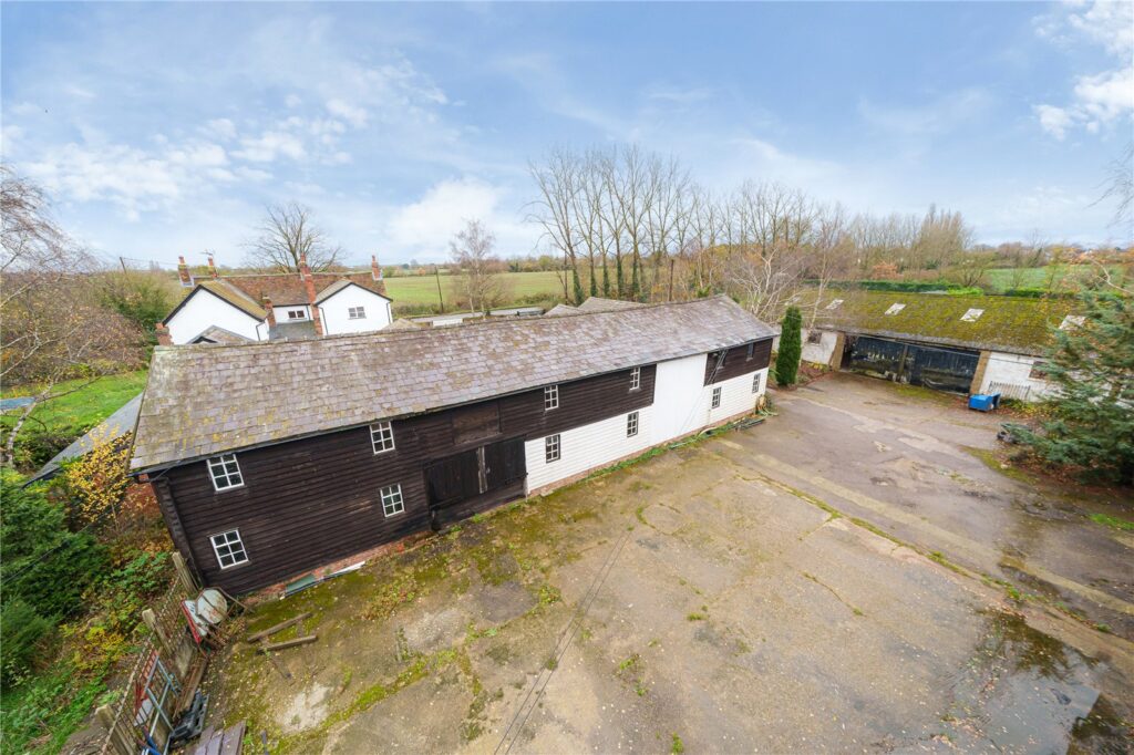High Roding Cm6 Gowers Farm, High Roding, Great Dunmow, Essex, CM6 1NL - Property