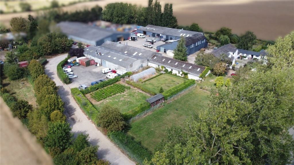 High Roding Cm6 Gowers Farm, High Roding, Great Dunmow, Essex, CM6 1NL - Property