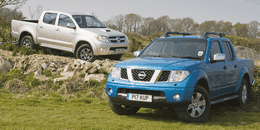 Navara v Hilux