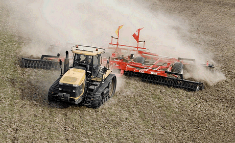Challenger MT875B tractor