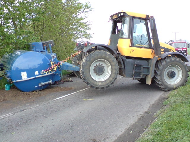 WY: JCB 2