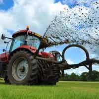 Slurry-spreading