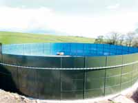 Steel slurry store