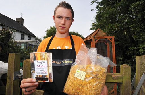 Tom-Sweet-with-curry-kits-2