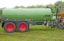 Richard-Western-vacuum-tanker