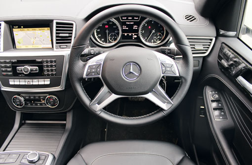 Mercedes ML350 interior